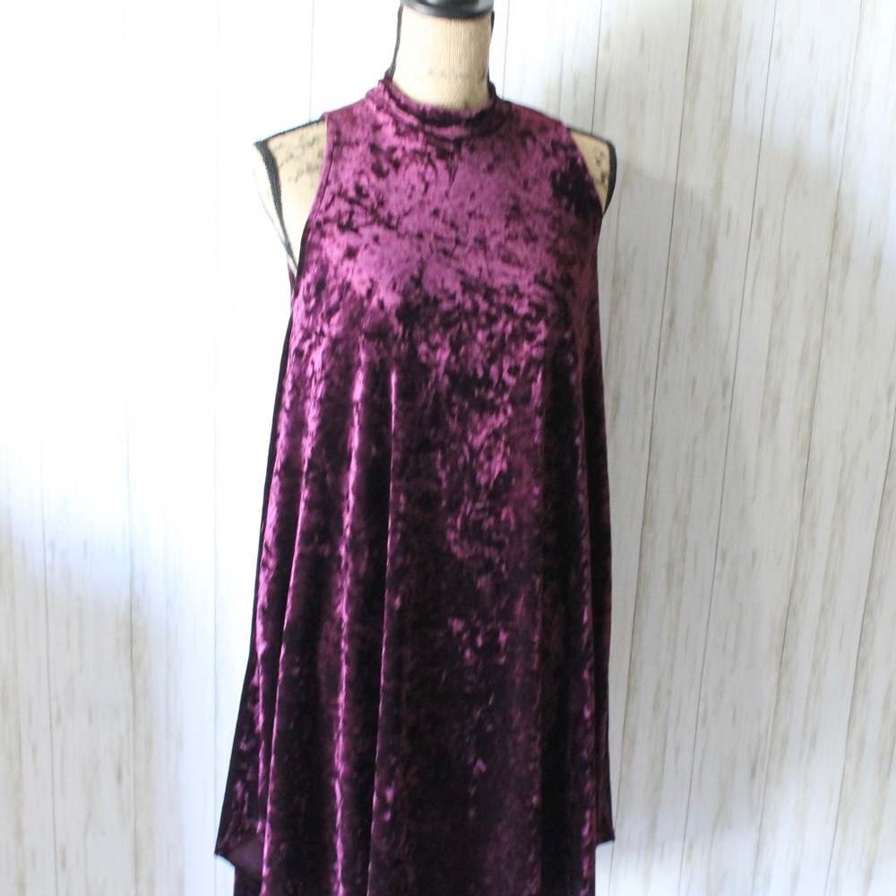 ee:some mock neck dress